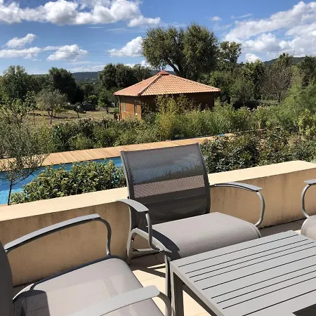 Belle Avec Piscine Chauffee Sur Un Magnifique Jardin Arboree Dans Le Maquis Villa Conca