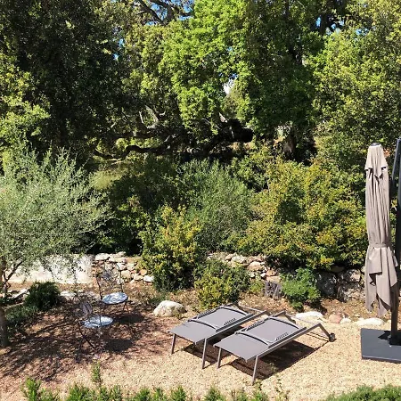 וילה Belle Avec Piscine Chauffee Sur Un Magnifique Jardin Arboree Dans Le Maquis *